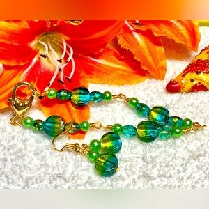 🎉🥰Stunning earring and bracelet set-murano glass blue/green